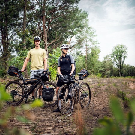 Ortlieb torba bike packing pod ramę frame-pack toptube black matt 4l - rove.pl