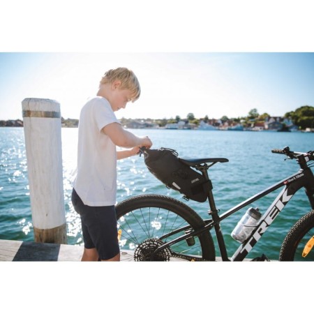 Zefal bikepacking torba pod siodło z adventure r5 - rove.pl