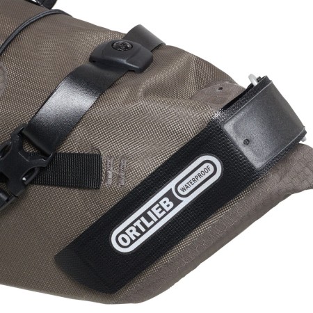 Ortlieb torba bike packing podsiodłowa seat-pack dark sand 11l new 2024 - rove.pl