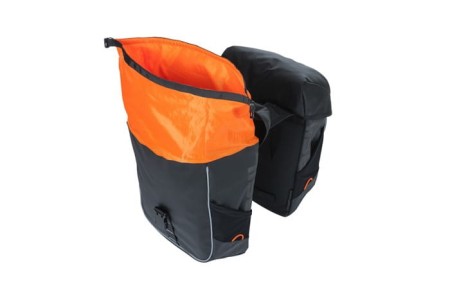 Sakwa miejska podwójna BASIL MILES TARPAULIN DOUBLE PANNIER BAG 34L, Universal Bridge System, 100% wodoodporna black orange (NEW 2024) - rove.pl