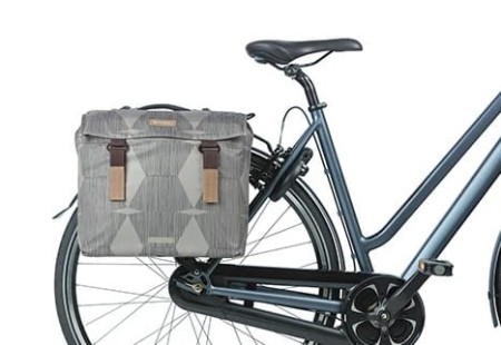Torba na bagażnik BASIL ELEGANCE DOUBLE PANNIER BAG MIK 40-49L, MIK System (ready to go) wodoodporna chateau taupe (NEW 2024) - rove.pl