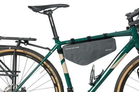 Torba pod ramę BASIL NAVIGATOR STORM FRAME BAG M 2.2L, wodoodporna grey black (NEW 2024) - rove.pl