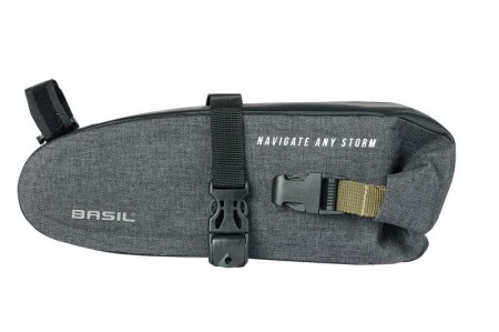 Torebka podsiodłowa BASIL NAVIGATOR STORM SADDLE BAG 1.5L, mocowanie na paski, wodoodporna grey black (NEW 2024) - rove.pl