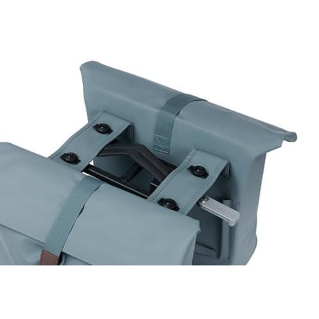 Sakwa miejska podwójna BASIL CITY DOUBLE PANNIER BAG MIK 28-32L, MIK System (ready to go), graphite blue (NEW 2024) - rove.pl