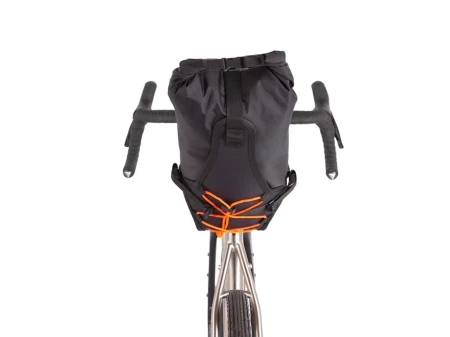 Torba podsiodłowa Restrap Saddle Bag, 8L, czarny/pomarańczowy - rove.pl