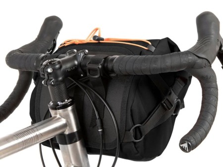 Torba na kierownice Restrap Bar Pack czarny - rove.pl