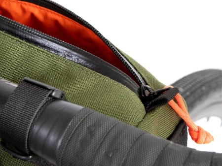 Torba na kierownice Restrap Canister Bag 2.0, oliwkowy - rove.pl