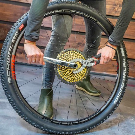 Klucz Feedback Sports do supportu/tarcz hamulcowych 3:1 Bottom Bracket + Lockring - rove.pl