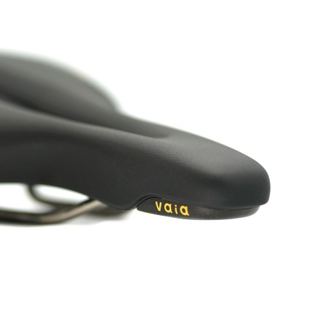 Siodło SELLEROYAL VAIA ATHLETIC 45st. żelowe + elastomery unisex (NEW 2024) - rove.pl
