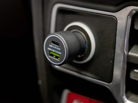 Ładowarka samochodowa Quad Lock 48W Dual Car Charger - USB-C PD + USB-A QC3.0 - rove.pl