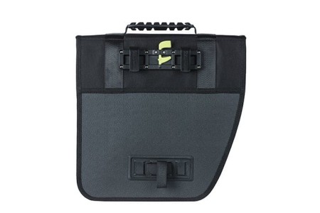 Sakwa miejska pojedyncza BASIL TOUR SINGLE PANNIER BAG LEFT 14L,  Hook On System, wodoodporna left black - rove.pl