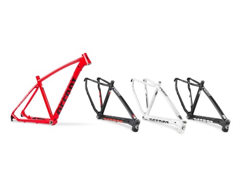 Przejdź do produktu Rama MTB 29" Point M grafitowo-czarna, 142x12mm