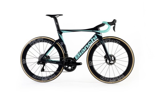 Przejdź do produktu Rower Bianchi OLTRE RC Dura Ace-Di2 Team Replica YTB03 2024