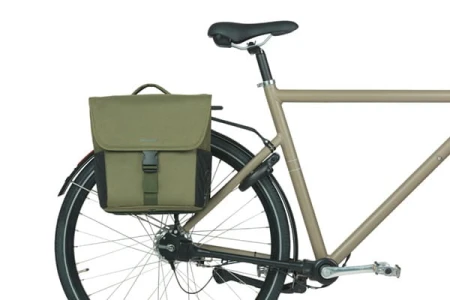 Sakwy BASIL GO DOUBLE BAG, MIK z adapterem do mocowania, 32L, Dark Green (NEW 2025) - rove.pl