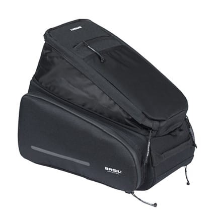 Torba na bagażnik BASIL MOV TRUNK BAG, MIK z adapterem do mocowania, 10-26L, Wodoodporna, Black (NEW 2025) - rove.pl