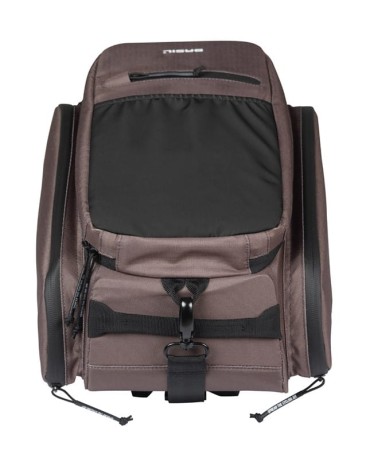 Torba na bagażnik BASIL MOV TRUNK BAG, MIK z adapterem do mocowania, 10-26L, Wodoodporna, Brown (NEW 2025) - rove.pl