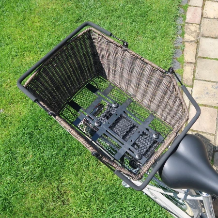Kosz na tylny bagażnik BASIL CENTO RATTAN LOOK MIK, MIK System (ready to go) wodoodporny nature brown.webp