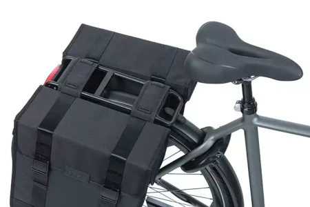 Sakwa miejska podwójna BASIL TOUR XL WATERPROOF DOUBLE PANNIER BAG 35L, Universal Bridge System, wodoodporna black (NEW).webp