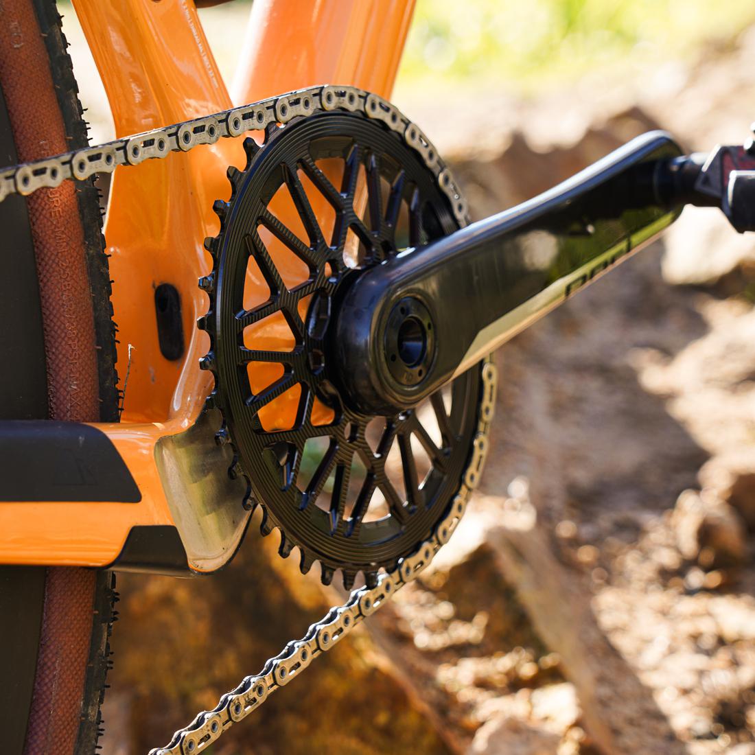 Zębatka Absoluteblack Oval Sram AXS, czarny, 46 - rove.pl