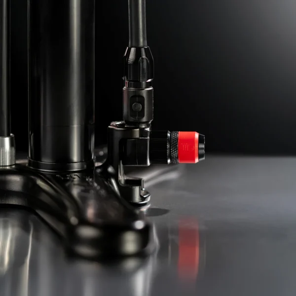 Końcówka do pompki Lezyne CLIK Chuck — adapter do zaworów CLIK, czarna