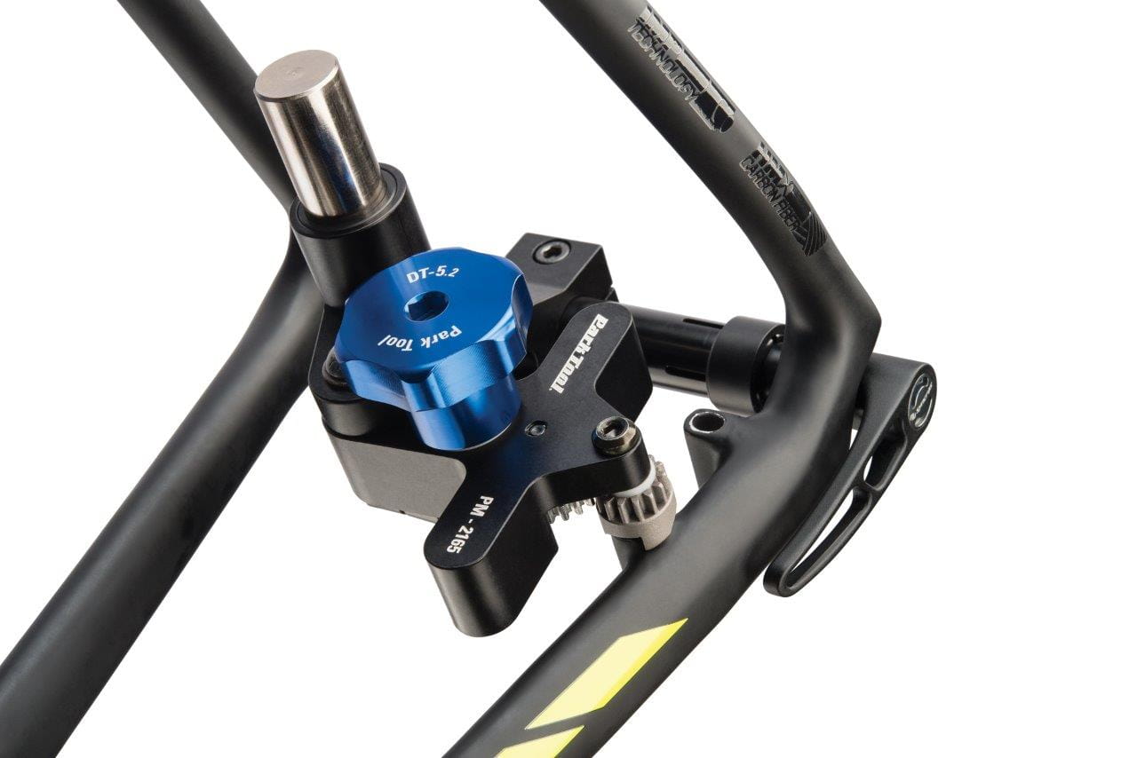 Przyrząd DT-5.2 do frezowania mocowań hamulców tarczowych i haka