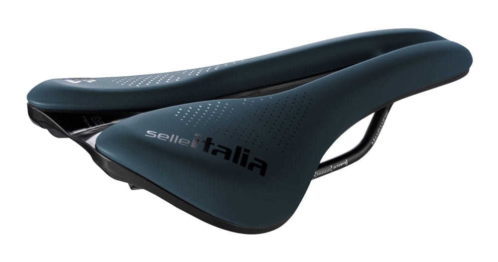 Siodło SELLE ITALIA NOVUS BOOST EVO GRAVEL TM, Superflow L (id match - L3), Manganese Rail, Soft-Tek, 242g, Niebieskie - rove.pl