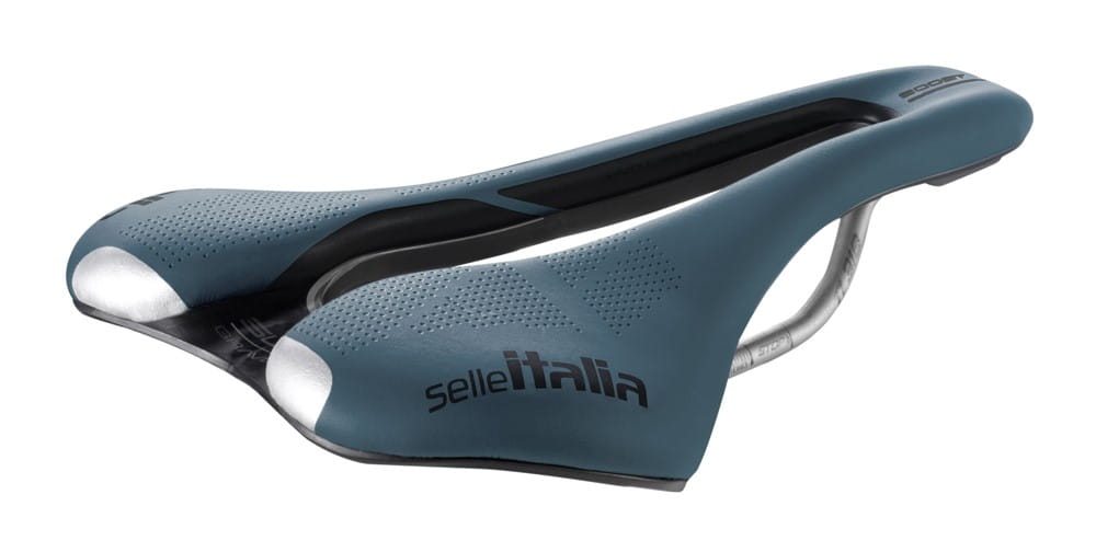 Siodło SELLE ITALIA SLR BOOST GRAVEL TI316, Superflow L (id match - L3), TI 316 Rail, Fibra-Tek, Light Gel, 209g, Niebieskie - rove.pl